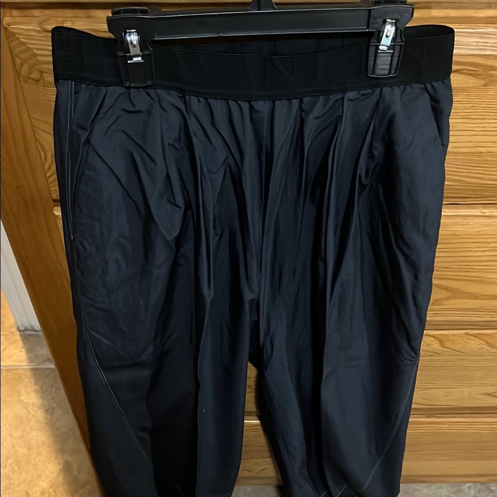 ENAVANT Black Boxer Style Pants